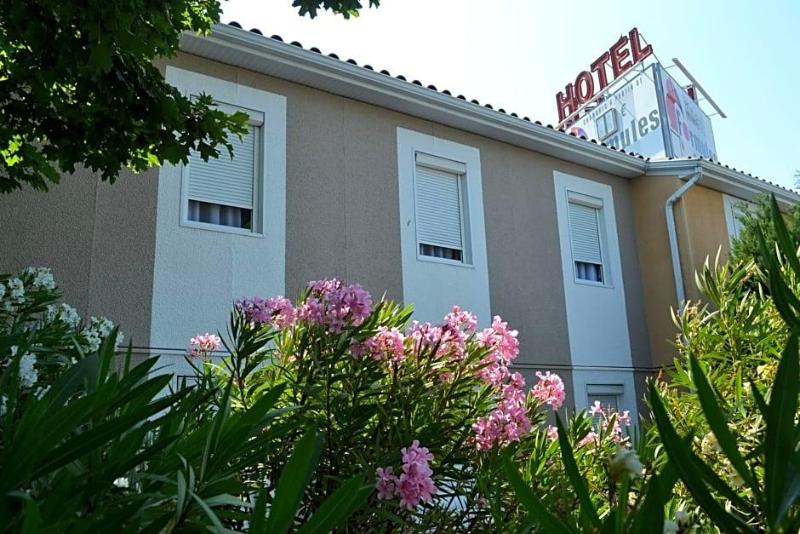 Hotel Formule Club image