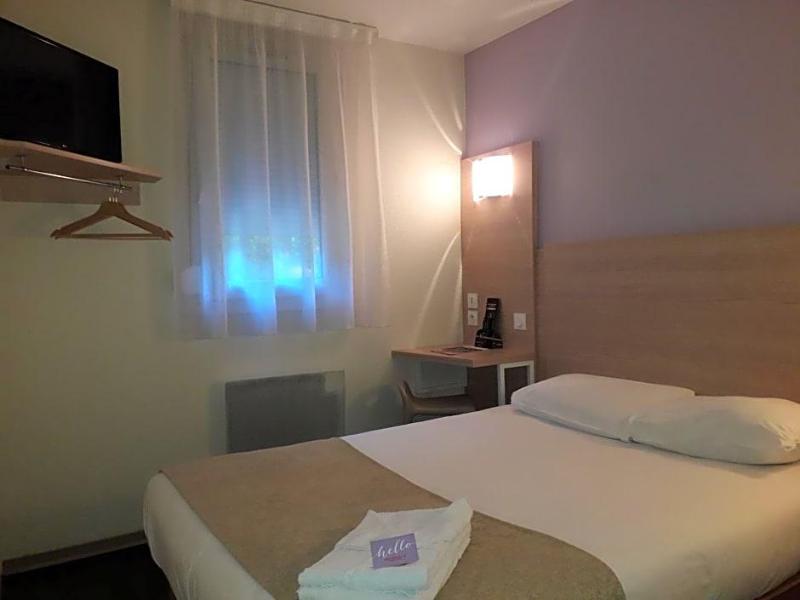 Hotel Formule Club image