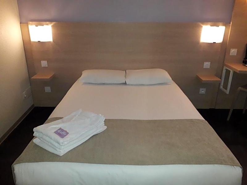 Hotel Formule Club image