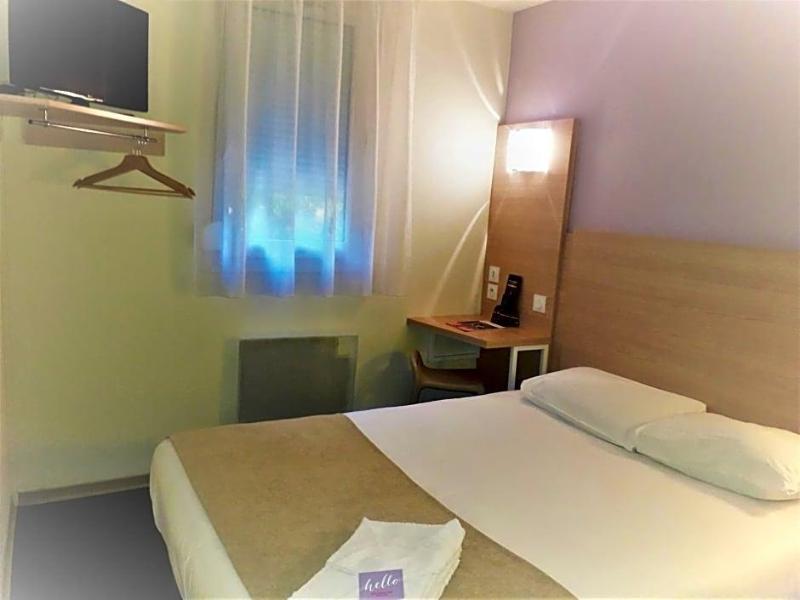 Hotel Formule Club image