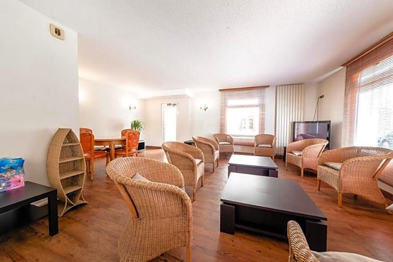Hotel Des Tilleuls image