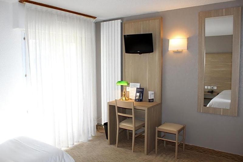 Hotel Des Tilleuls image