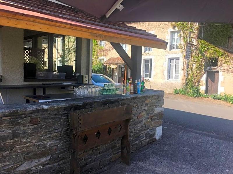 Hotel Restaurant Les Gorges De Chouvigny image
