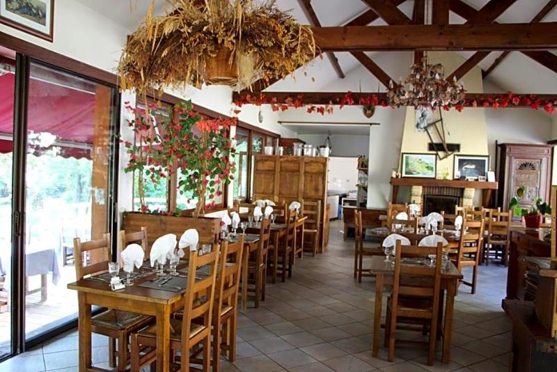 Hotel Restaurant Les Gorges De Chouvigny image
