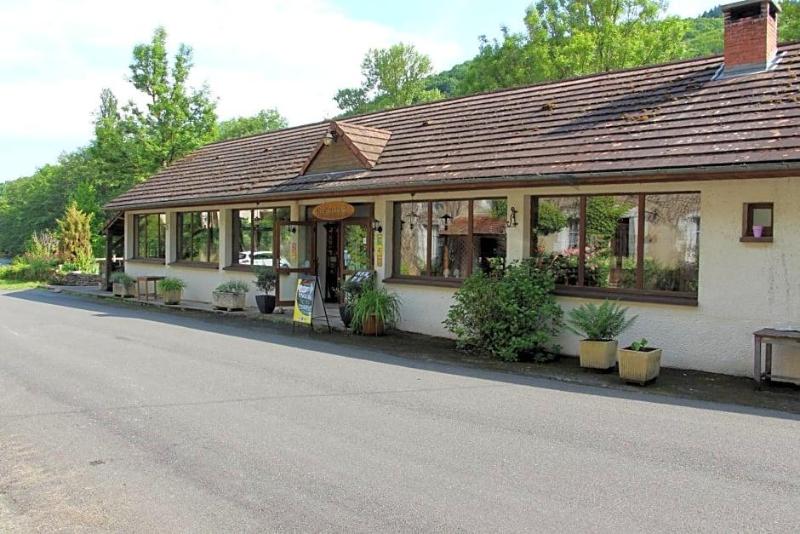 Hotel Restaurant Les Gorges De Chouvigny image