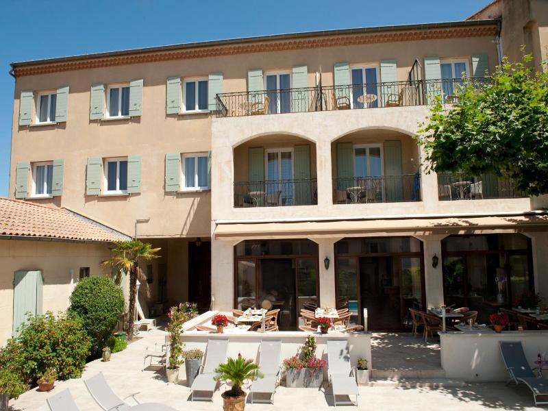Le Castelet Des Alpilles image