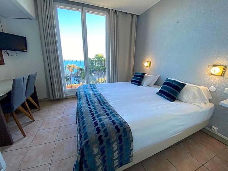 Hotel Le Bon Port image