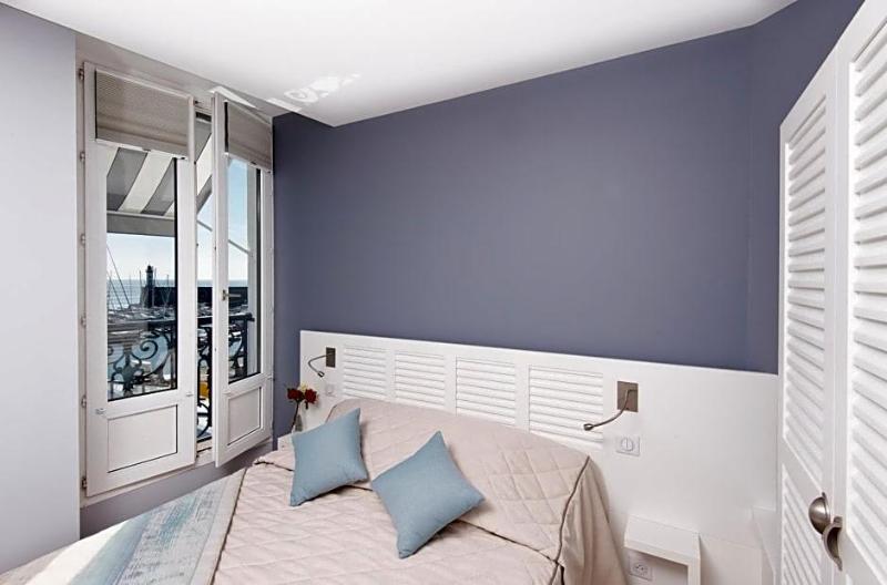 Hotel Atlantique image