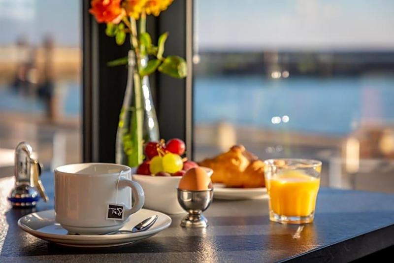 Hotel Atlantique image