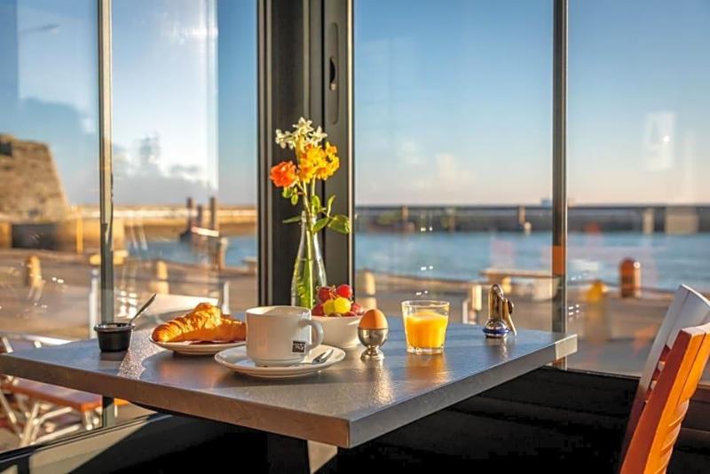 Hotel Atlantique image