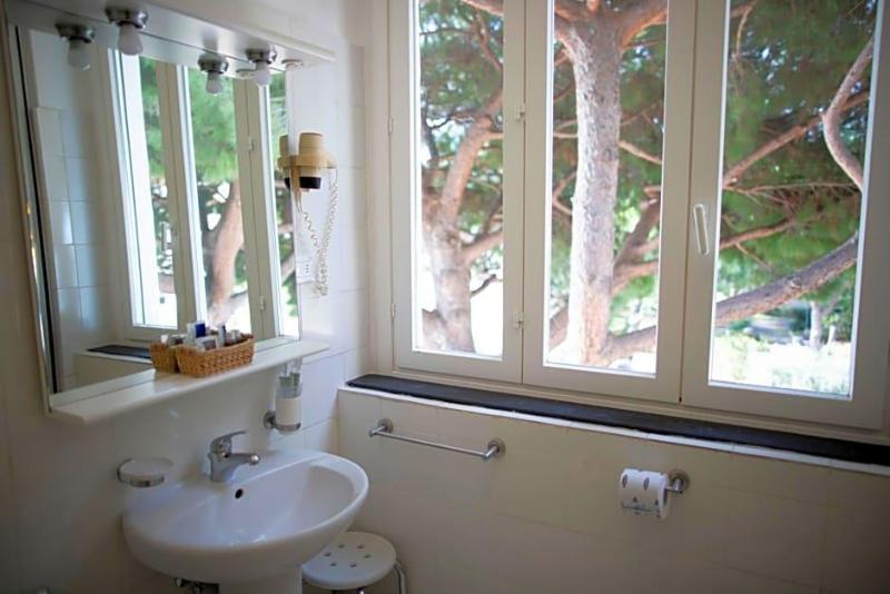 Hotel Ligure image