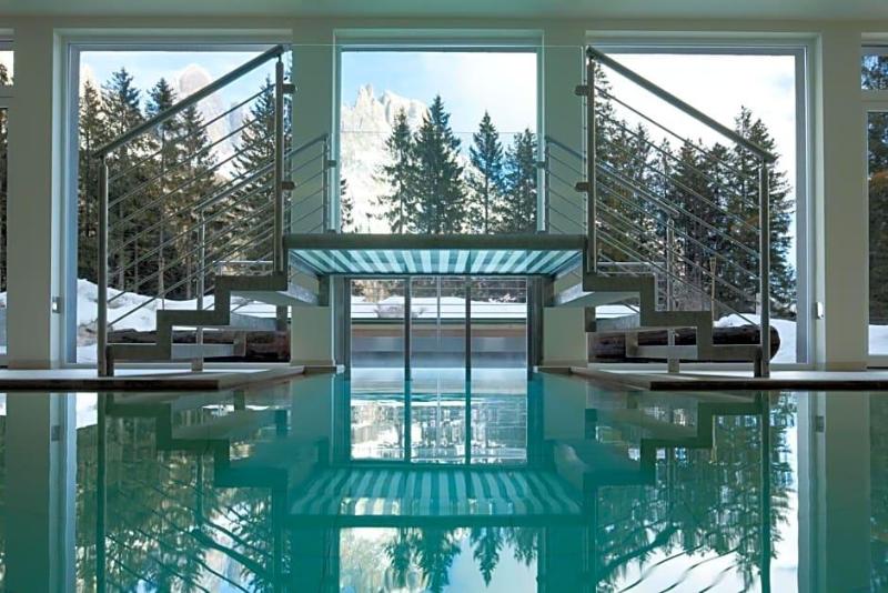 Sayonara Nature Wellness Hotel image