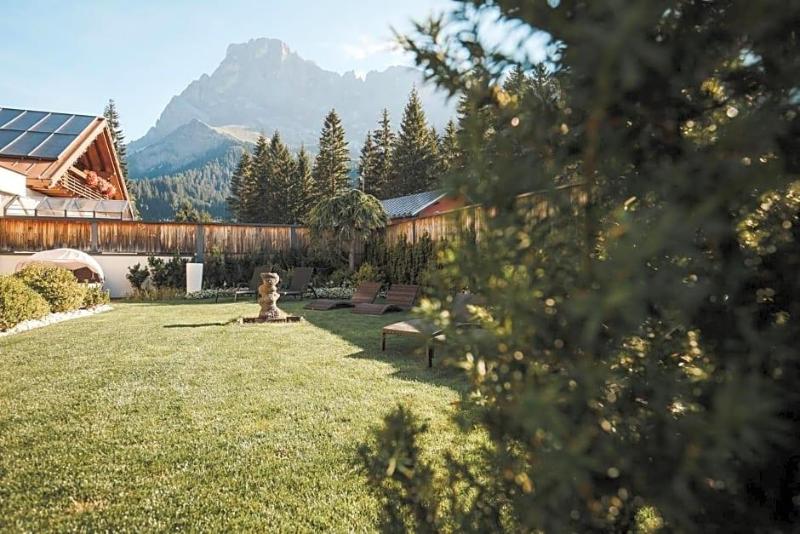 Sayonara Nature Wellness Hotel image