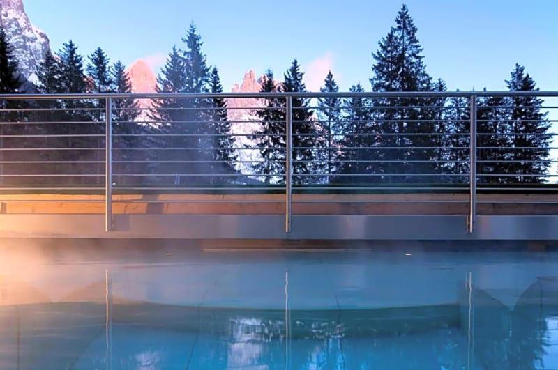 Sayonara Nature Wellness Hotel image