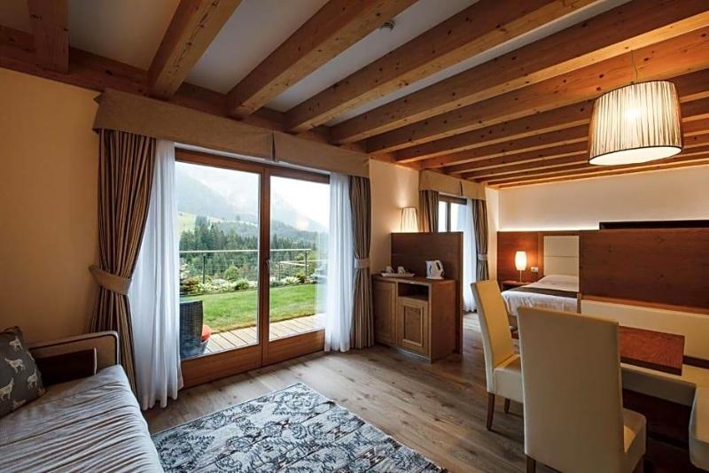 Sayonara Nature Wellness Hotel image