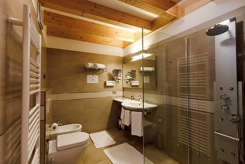 Sayonara Nature Wellness Hotel image