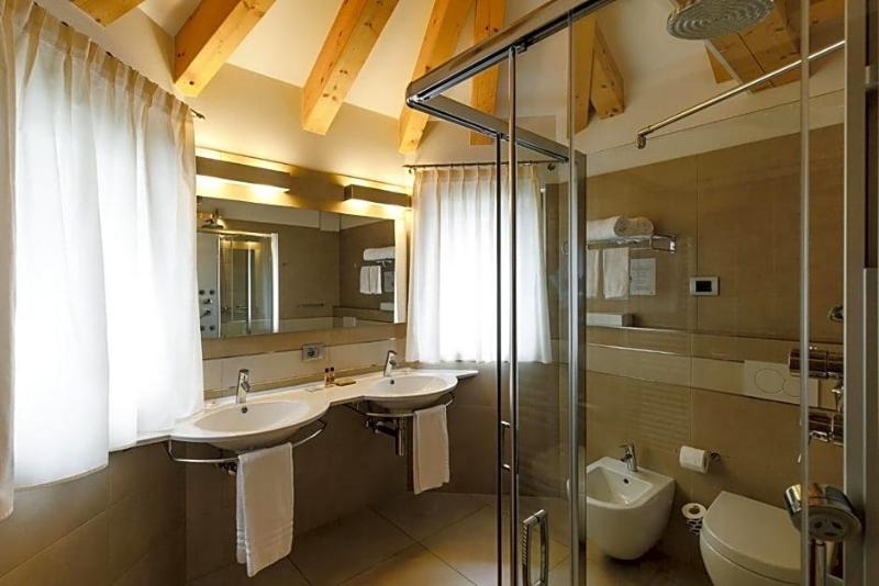 Sayonara Nature Wellness Hotel image
