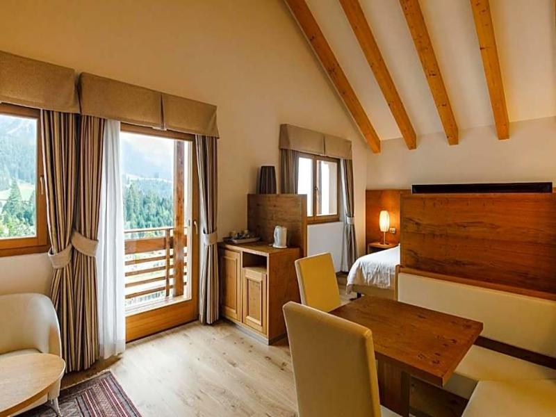 Sayonara Nature Wellness Hotel image