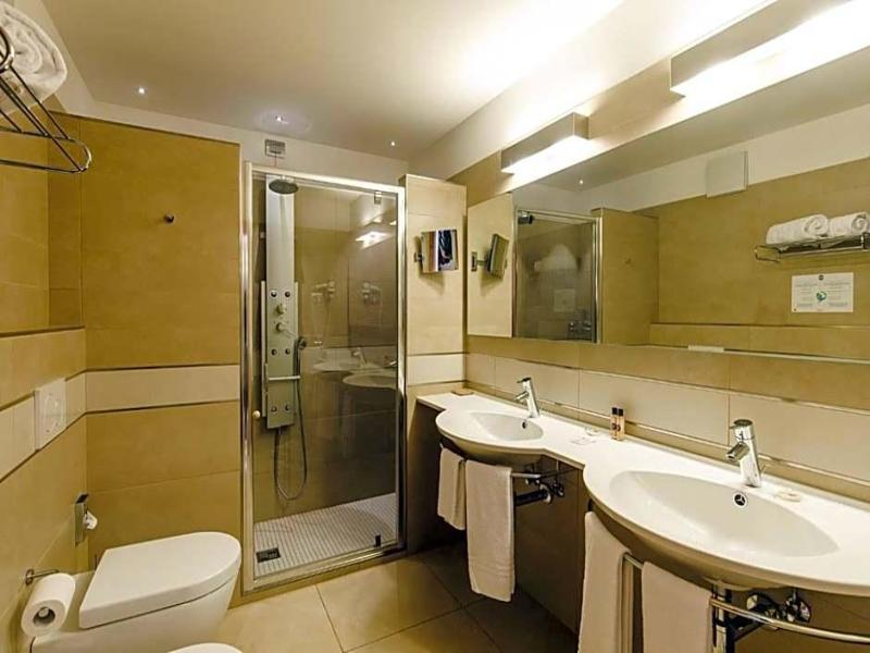 Sayonara Nature Wellness Hotel image