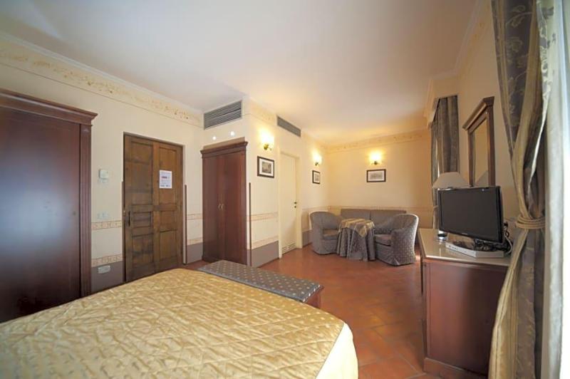 Hotel Logge Dei Mercanti image