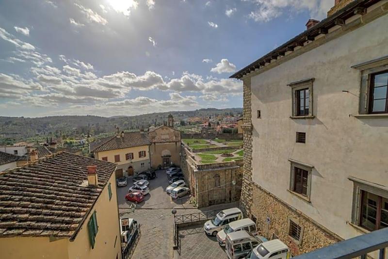 Hotel Logge Dei Mercanti image