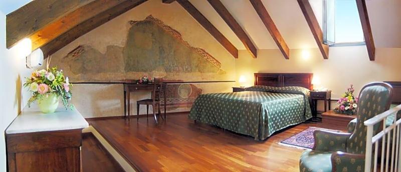 Palazzo Vescovile Hotel image