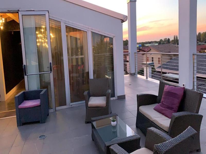 Hotel In Lounge Room image