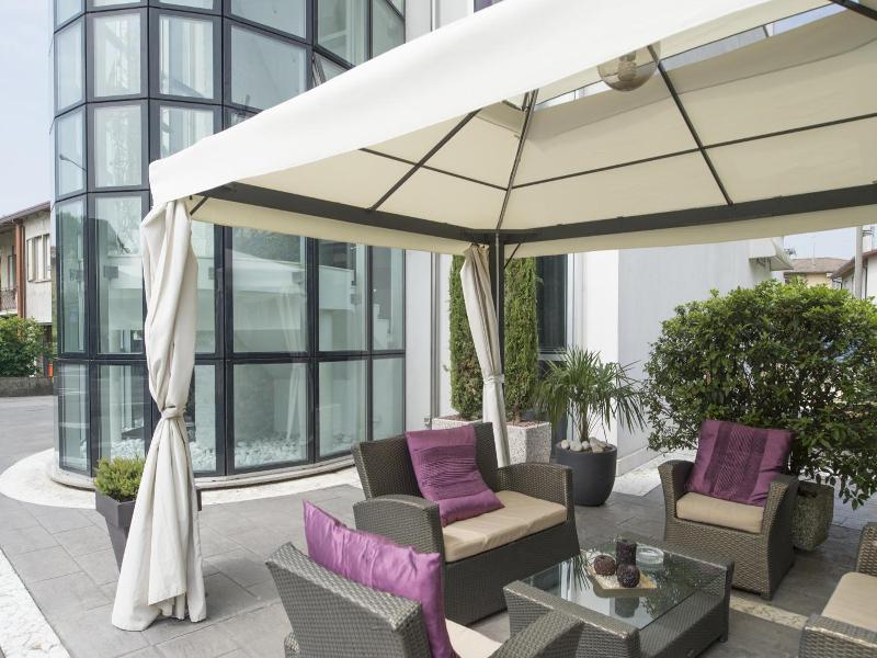 Hotel In Lounge Room image