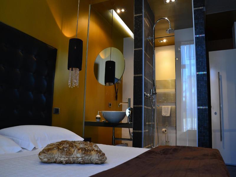 Hotel In Lounge Room image