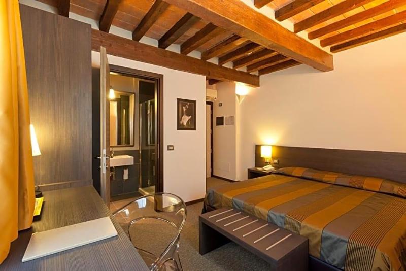 Locanda Sant Ambrogio image