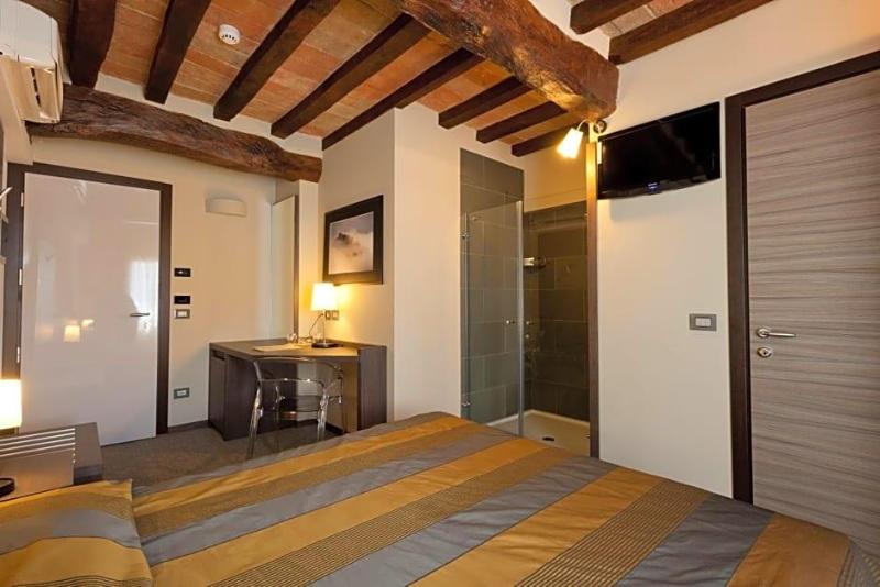 Locanda Sant Ambrogio image