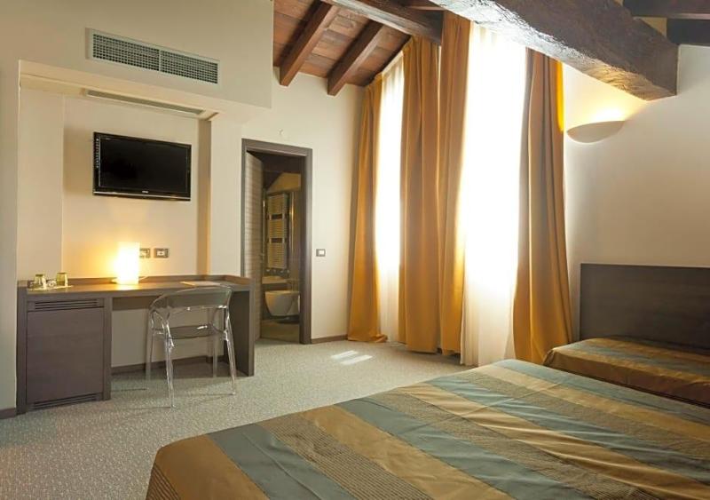Locanda Sant Ambrogio image