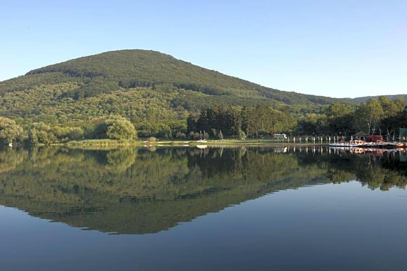 Hotel La Bella Venere image