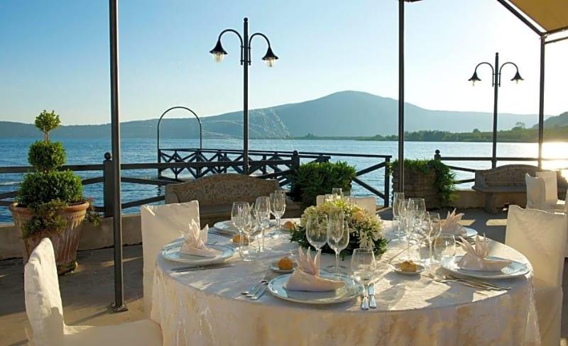 Hotel La Bella Venere image