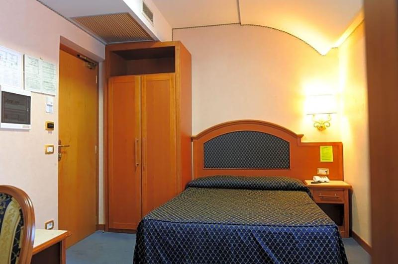 Hotel La Bella Venere image
