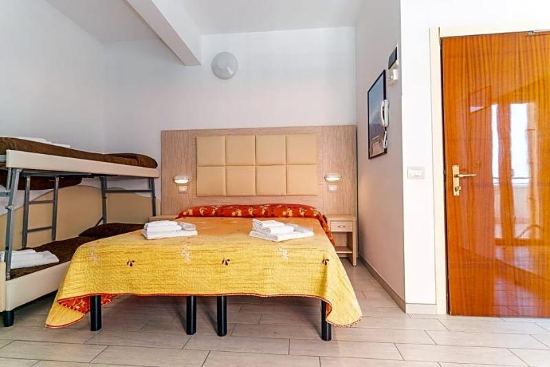 Hotel Croce Del Sud image