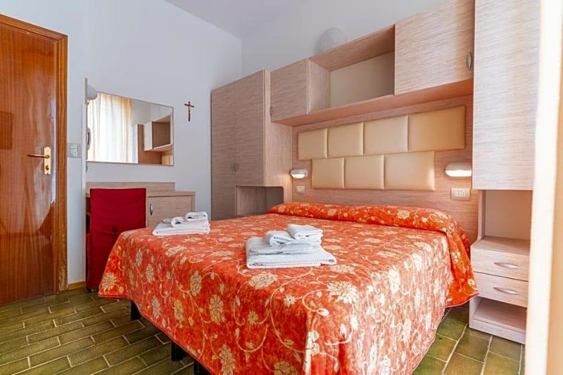 Hotel Croce Del Sud image