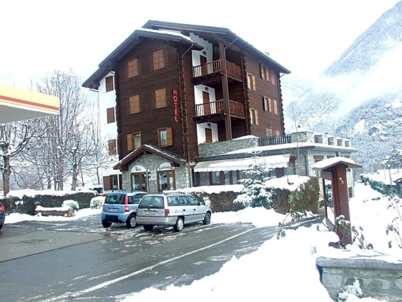 Hotel Mont Nery image