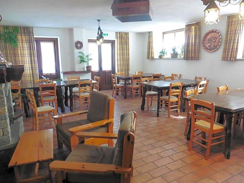 Hotel Mont Nery image