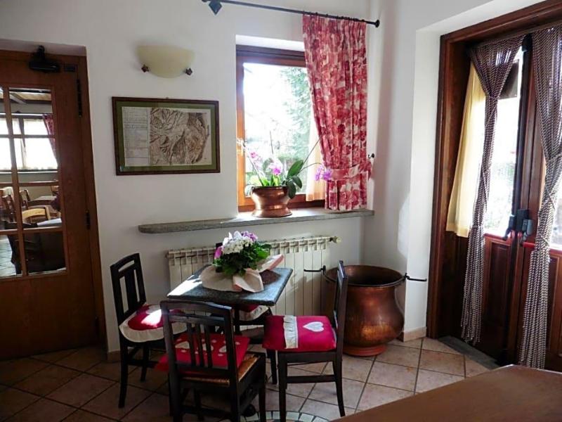 Hotel Mont Nery image