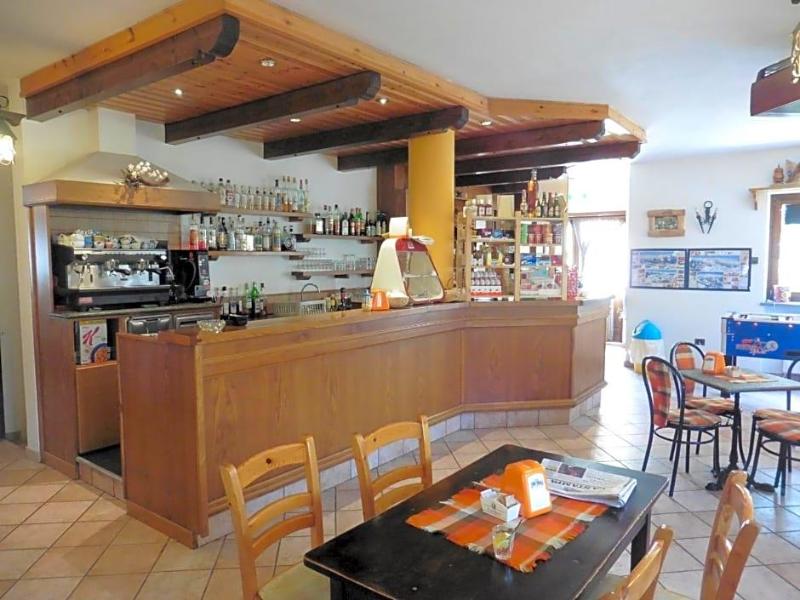 Hotel Mont Nery image