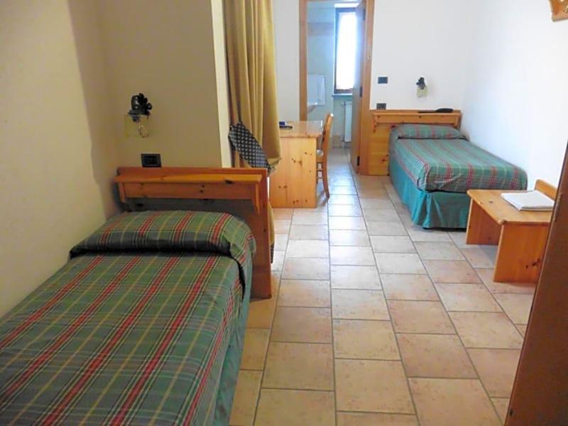 Hotel Mont Nery image
