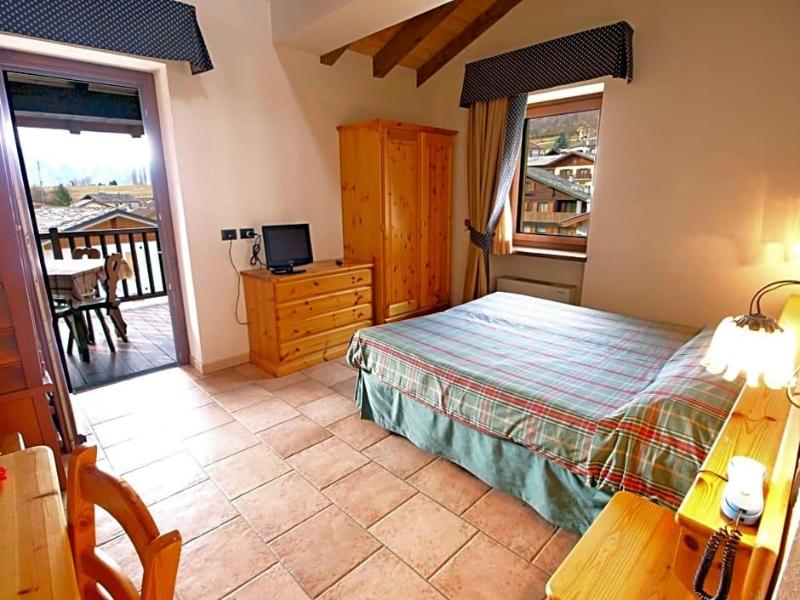 Hotel Mont Nery image