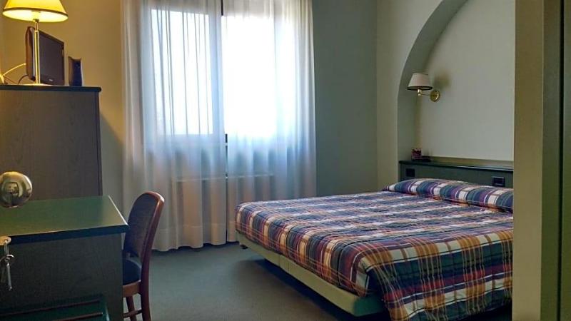 Hotel La Goletta image