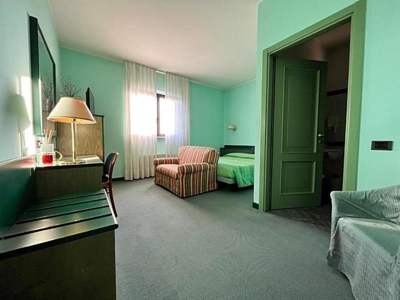 Hotel La Goletta image