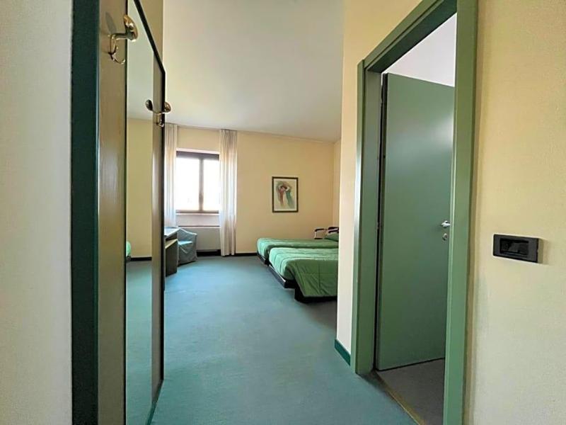 Hotel La Goletta image