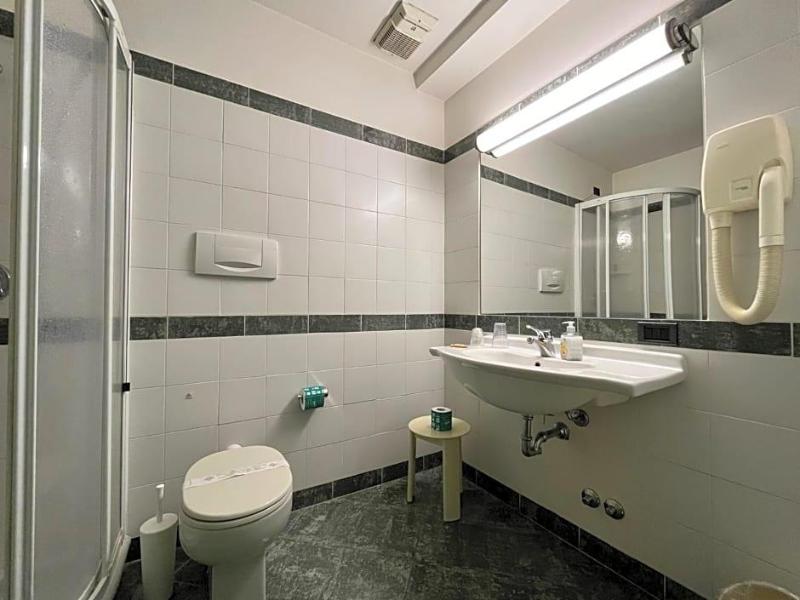 Hotel La Goletta image