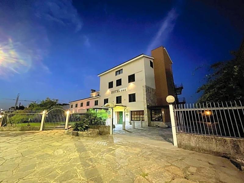 Hotel La Goletta image