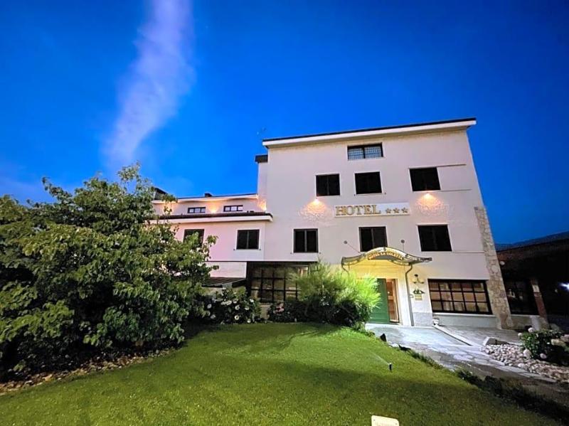 Hotel La Goletta image