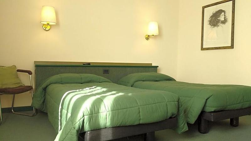 Hotel La Goletta image